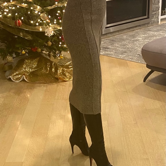 Marc By Marc Jacobs Dresses & Skirts - New with Tags! Marc by Marc Jacobs Brown Heather Ribbed Knit Skirt Size Small